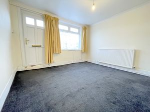 Station Road- click for photo gallery